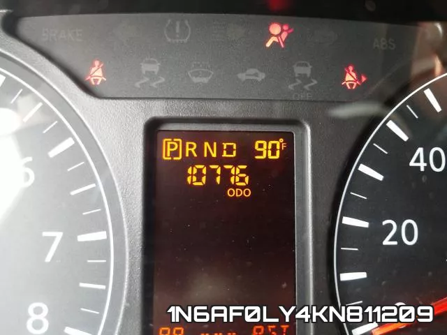1N6AF0LY4KN811209 фото 9