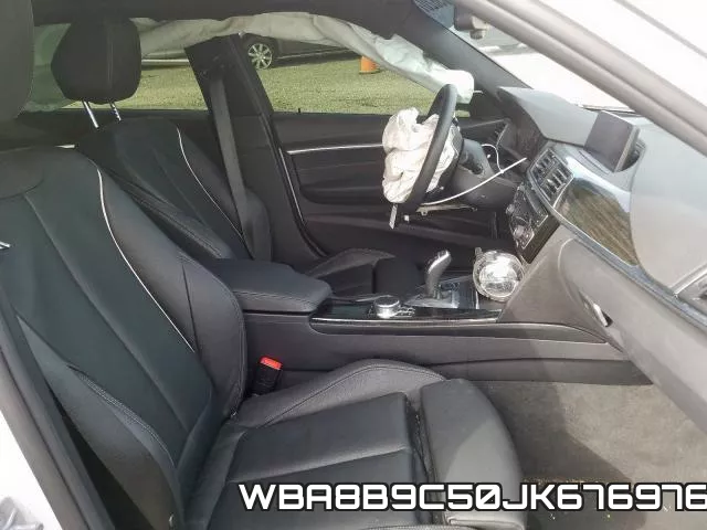 WBA8B9C50JK676976 фото 6