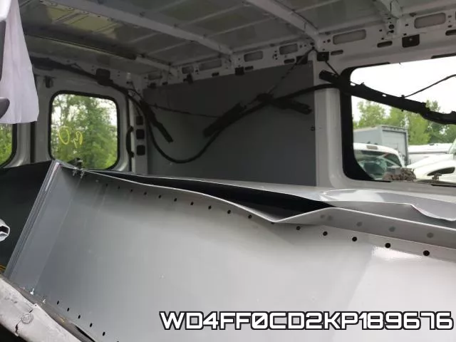 WD4FF0CD2KP189676 фото 7