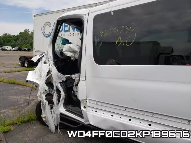 WD4FF0CD2KP189676 фото 10