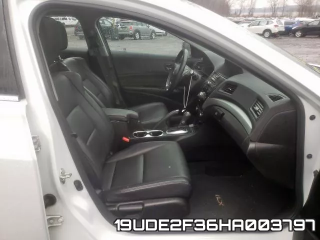 19UDE2F36HA003797 фото 6