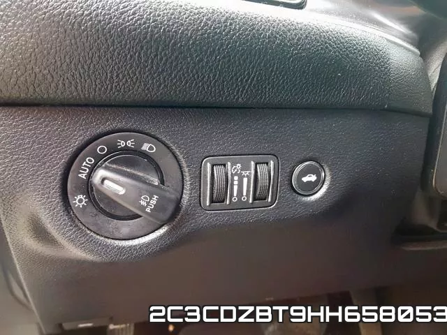 2C3CDZBT9HH658053 фото 10