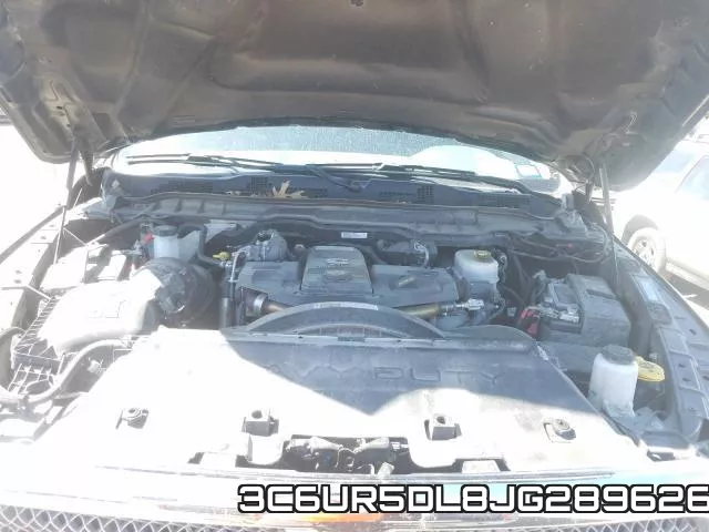 3C6UR5DL8JG289626 фото 8