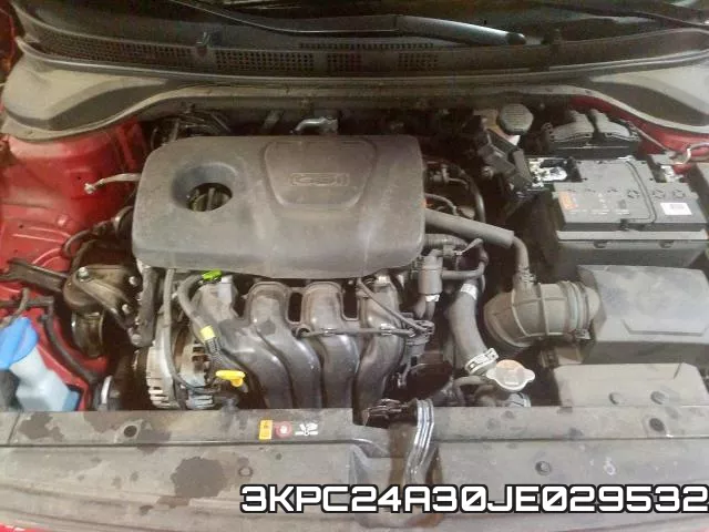 3KPC24A30JE029532 фото 8