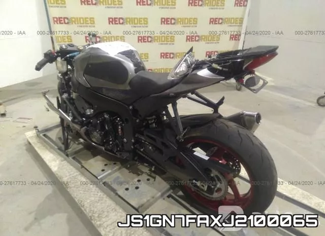 JS1GN7FAXJ2100065 фото 4