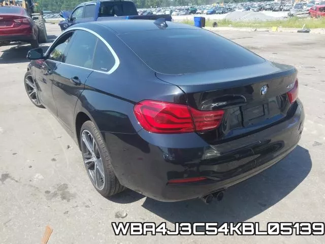 WBA4J3C54KBL05139 фото 4