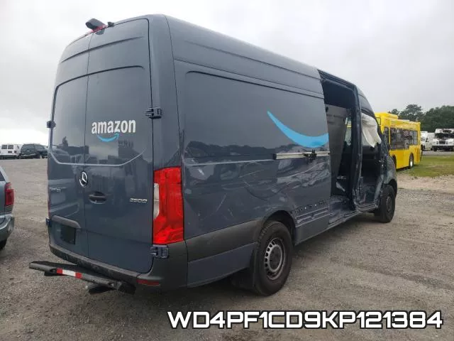 WD4PF1CD9KP121384 фото 5