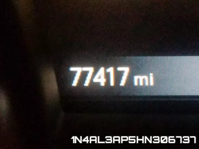 1N4AL3AP5HN306737 фото 9