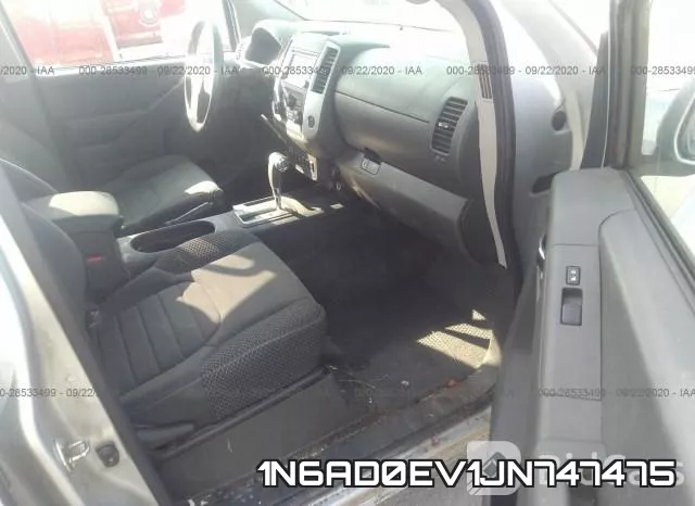 1N6AD0EV1JN747475 фото 6