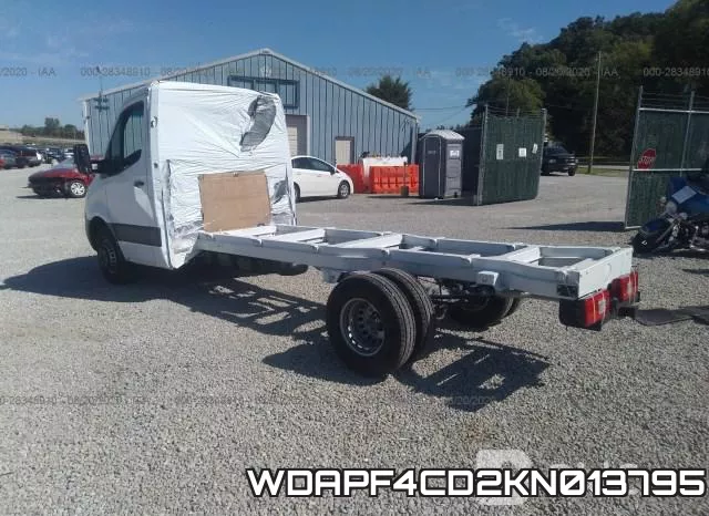 WDAPF4CD2KN013795 фото 4