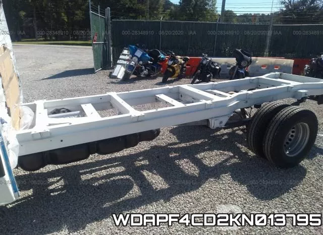 WDAPF4CD2KN013795 фото 8