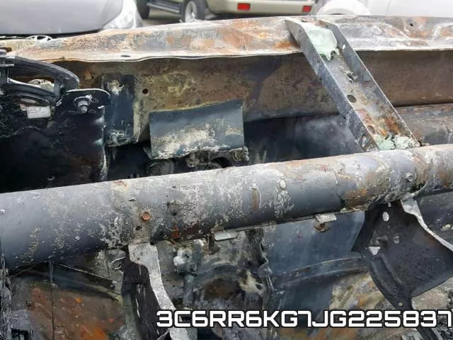 3C6RR6KG7JG225837 фото 9