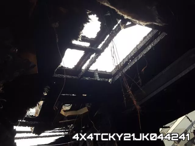 4X4TCKY21JK044241 фото 9