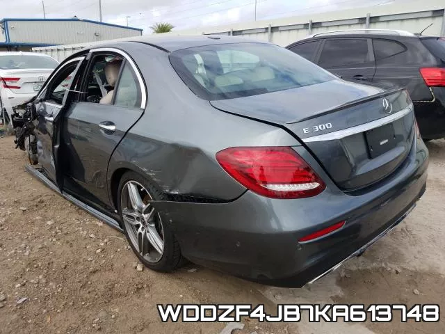 WDDZF4JB7KA613748 фото 4