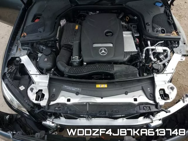 WDDZF4JB7KA613748 фото 8