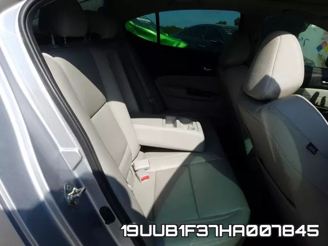 19UUB1F37HA007845 фото 7