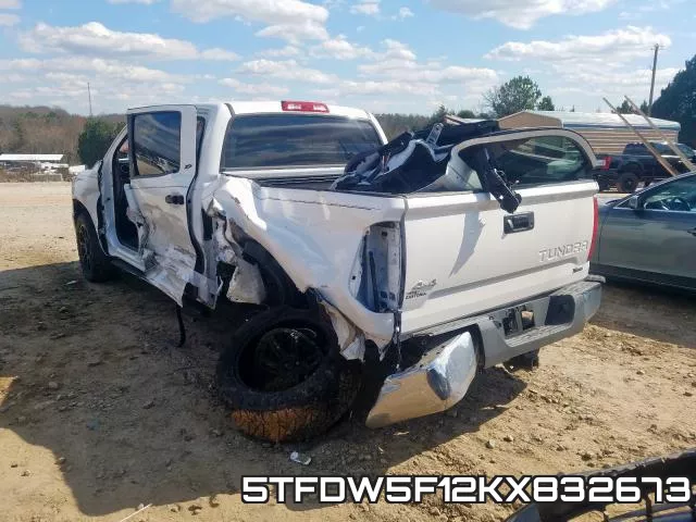 5TFDW5F12KX832673 фото 4
