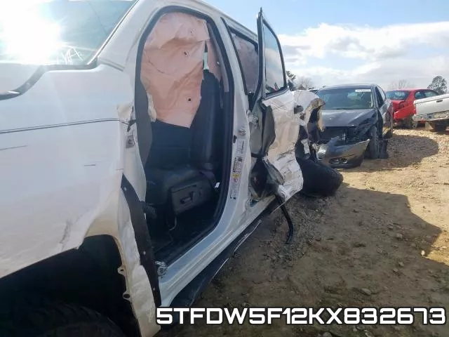 5TFDW5F12KX832673 фото 10