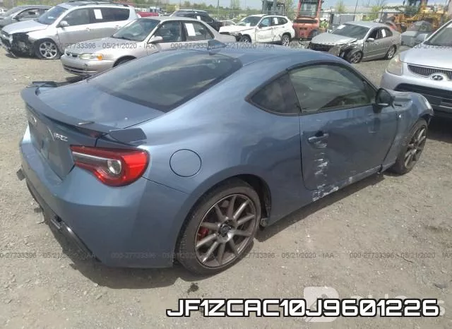 JF1ZCAC10J9601226 фото 5