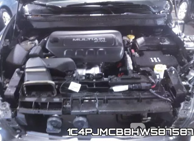 1C4PJMCB8HW587587 фото 2