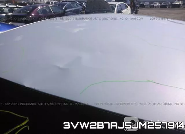 3VW2B7AJ5JM257914 фото 7