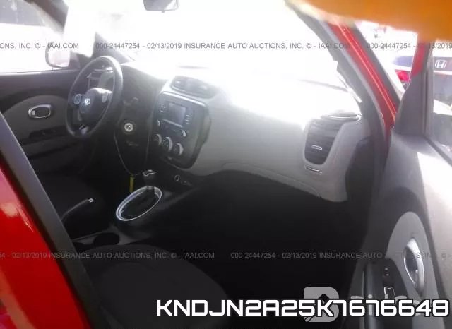 KNDJN2A25K7676648 фото 6