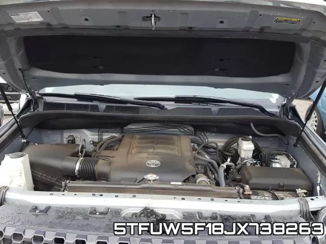 5TFUW5F18JX738263 фото 8