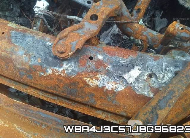 WBA4J3C57JBG96823 фото 10