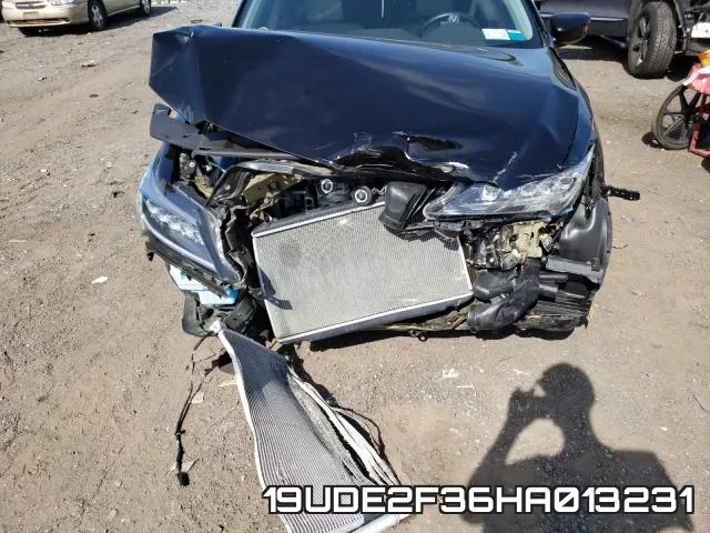 19UDE2F36HA013231 фото 8