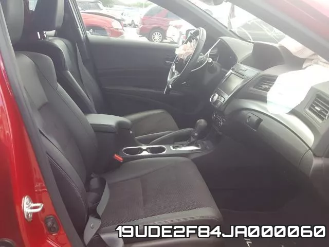 19UDE2F84JA000060 фото 6