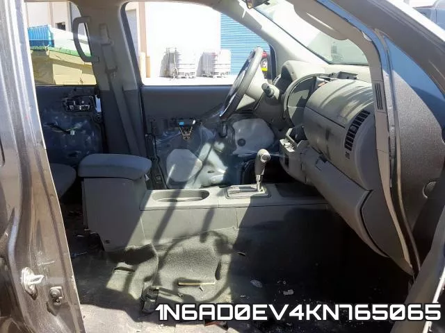 1N6AD0EV4KN765065 фото 6