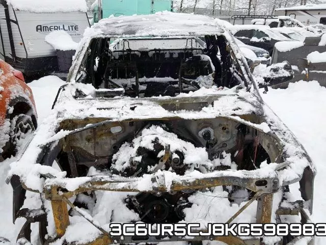 3C6UR5CJ8KG598983 фото 10