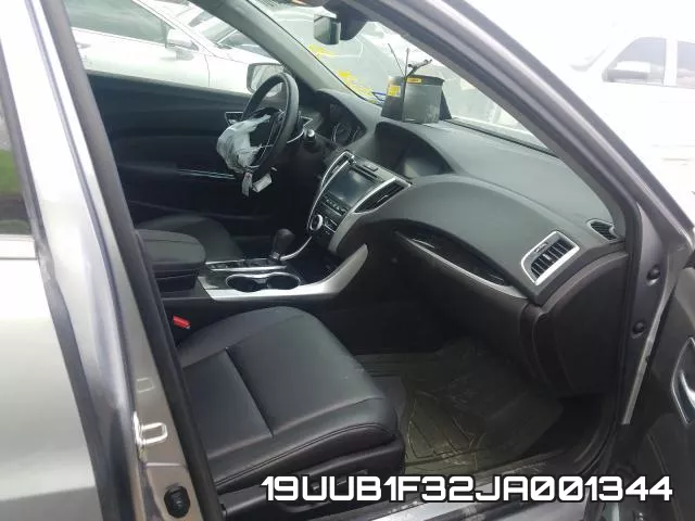 19UUB1F32JA001344 фото 6