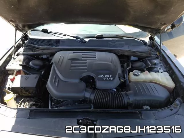 2C3CDZAG8JH123516 фото 8