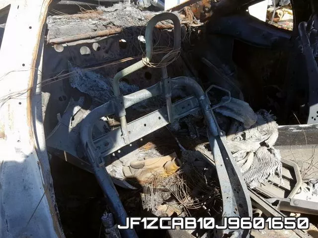 JF1ZCAB10J9601650 фото 7