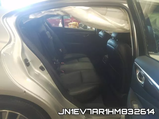 JN1EV7AR1HM832614 фото 7