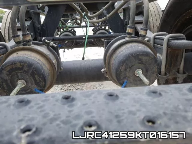 LJRC41259KT016157 фото 2