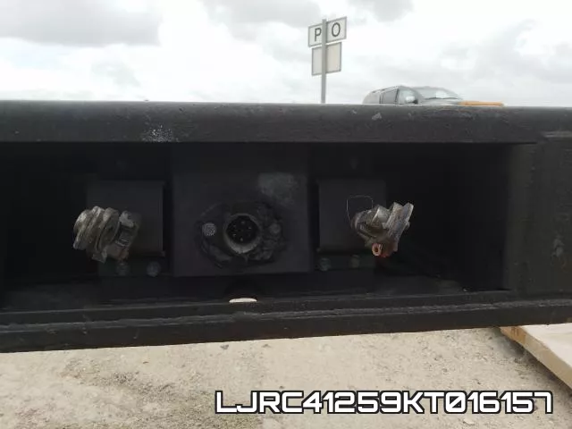 LJRC41259KT016157 фото 8