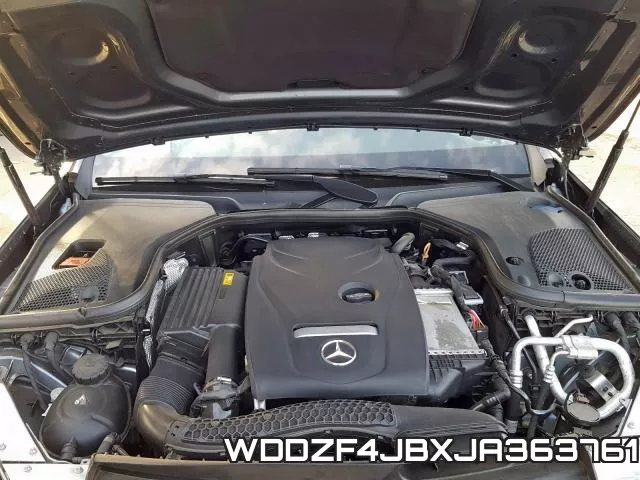WDDZF4JBXJA363761 фото 8