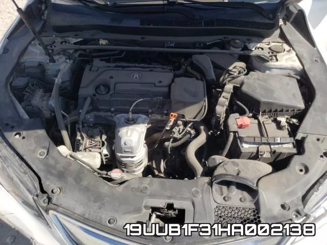 19UUB1F31HA002138 фото 8