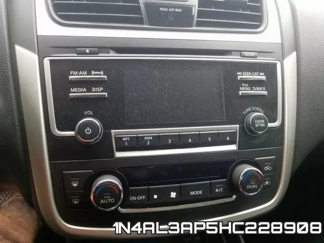 1N4AL3AP5HC228908 фото 10