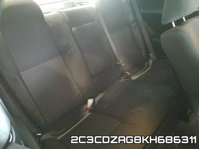 2C3CDZAG8KH686311 фото 7