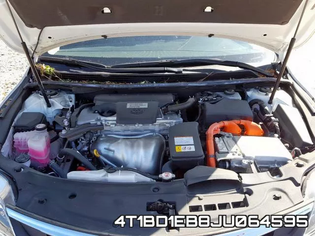 4T1BD1EB8JU064595 фото 8