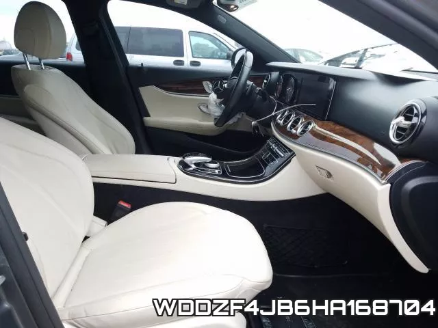 WDDZF4JB6HA168704 фото 6