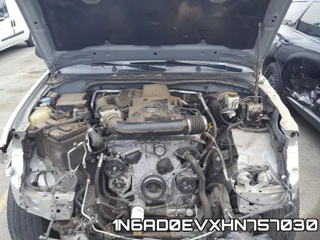 1N6AD0EVXHN757030 фото 8