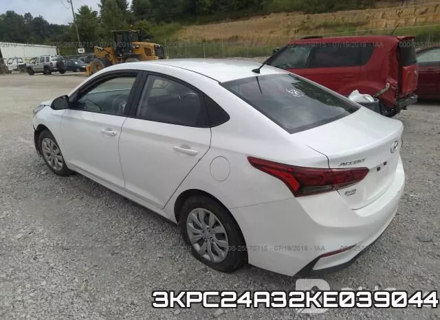 3KPC24A32KE039044 фото 4