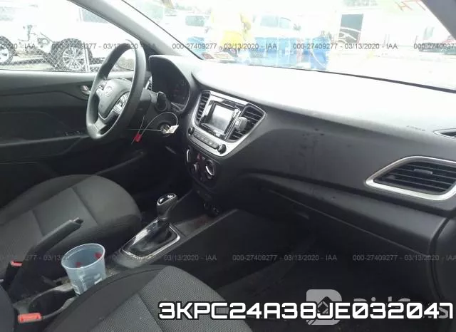 3KPC24A38JE032047 фото 6