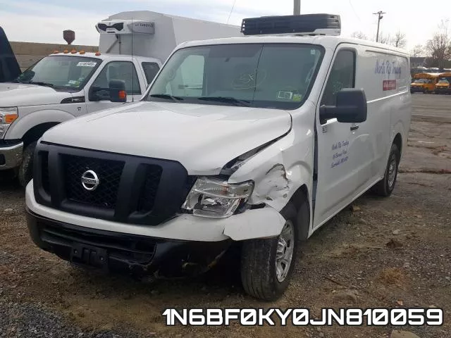 1N6BF0KY0JN810059 фото 3