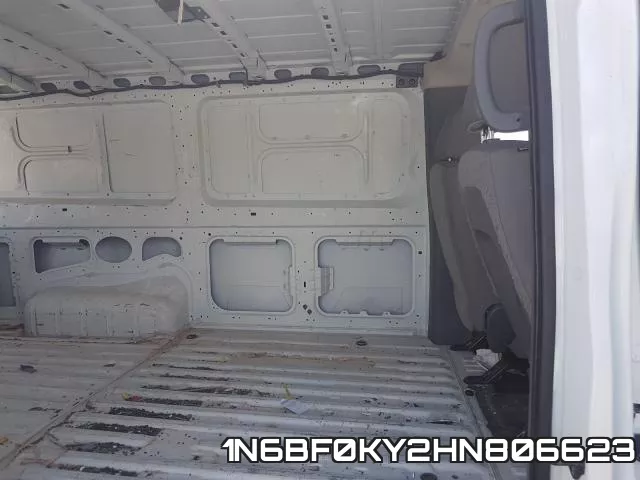 1N6BF0KY2HN806623 фото 7