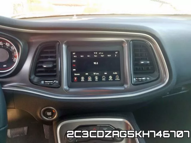 2C3CDZAG5KH746707 фото 10